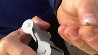 Instalando dobradiça vai e vem (com legenda em PT)