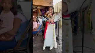 Nuestra peque&ntilde;a trompetista @ColeTrumpet de nuestro  @MariachiEmanuelInternacional