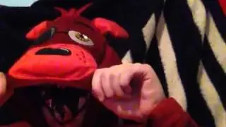 Foxy sings 