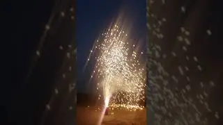 loud fireworks fountain demo