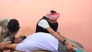 Doctor ne injection Laga Diya #viralinjection #injectionvideo #funny injection #doctor E14