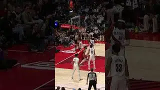 Welcome to the Steven Show&trade;️ 🍿 #rockets