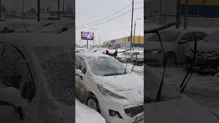Москва тонет в снегу🌨️