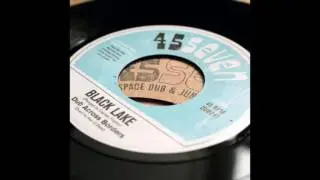 Dub Across Borders   -  Black Lake (45719a)