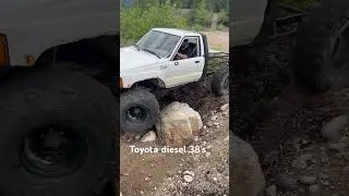 Toyota diesel 38&rsquo;s buckled leafs no shocks 😂😂 #truggy #toyota #diesel #rockcrawler #superswamper