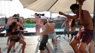 The Harlem Shake Sky Pool Party - Bali
