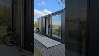 Luxury container office. Flexicube L15XL #containerhouse #containeroffice #office #flexicube #airbnb