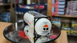 Tekno 84966 TankOne Tanktainer Load 1:50 Scale