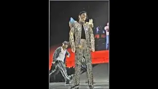 Michael Jackson - JAM - THIS IS IT (Live at The 02, London)