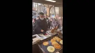 Enjoying delicious food - 纵览美食直播