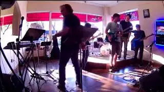 Guitar Lessons Rancho Cucamonga CA - Rainbow in the Dark
