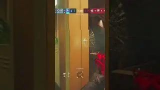 1v4 clutch #rainbowsixsiege #r6siege #rainbowsixgame #gaming #rainbowsix #rainbowsixsige