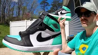 Air Jordan 1 High OG - GREEN GLOW - Military Blue 4 Materials Should Be This Good