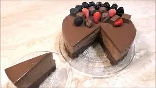 Gâteau mousse au chocolat et à la framboise