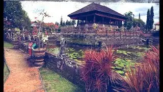 Kertha Gosa Historic Building in Klungkung.