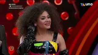 Cesia Sáenz y Andrés - Vive (La Academia 13)