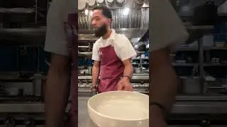 Scallops with unicorn grits and cajun sauce 