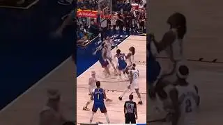 Jamal Murray ACROBAT lay-up 🏀🫴🏾🏔️ #jamalmurray #denvernuggets #nbaplayoffs #wilbsports