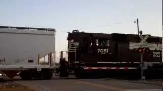 Ex-N&W And Southern Highoods In Maumee, Ohio; Nice Leslie RS5T Horn