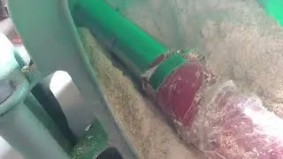 Flexible spiral suction machine for conveying sand