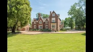Beautifully Restored Grade II Listed 19th Century Former Rectory in Buckinghamshire