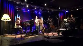 Julia Zischg - Imaginary Friend - Kammgarn Hard - 10.01.2025 - LIVE !!!