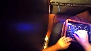 DIY MFOS Echo Rockit Noise Box test