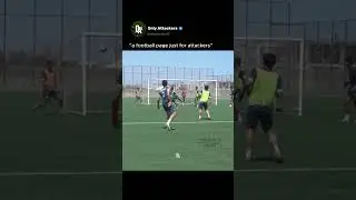 Goalkeeper had no chance vs this strike 💥