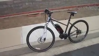 KTM Macina Cross 10 CX4 E-bike---Walkaround