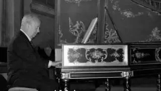 J. S. Bach - Prelude and Fugue n.4 in C-sharp minor BWV 849 (WTC I)