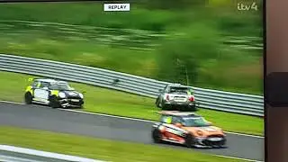 Oulton Park Island - BMW Mini Crash