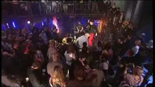 Grafton Primary - She Knows It (Live)