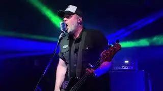PEG BUNDY - (Live) 11x8x25 at THE LOUD in Huntington, W.V.