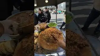 Customer Favorite Crispy Bun Braised Pork Sandwich Street Food