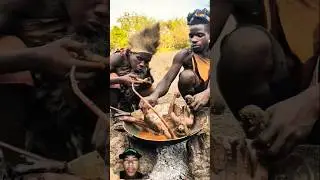 Mengejutkan! Monyet Jadi Santapan Favorit Suku Hadzabe🍲😋🍲 #africa #food #eating  #wildlife