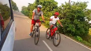 Decathlon B'TWIN Riverside 900 Hybrid Bike Cycle 28.0, MTB Rockrider ST 100 Mountain Bike Red - 27.5