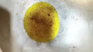 Deshi Moroger Halka Patla Jhol | Bengali Style সহজ রেসিপি | গ্রাম্য স্বাদের দেশি মুরগির ঝোল। 