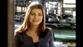 Motorola Yasmine Bleeth Commercial (1999)