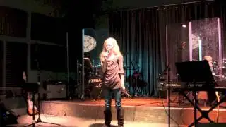 Taralyn Eschberger singing 