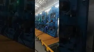 ERW welded pipe production workshop. Size: 8