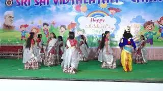 SRI SAI 4th CLASS STUDENTS PERFORMING A KOLATAM DANCE ON THE SONG OF SEETHAMMA