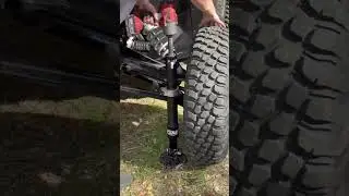 Your jack should be as fast as you are... and you're damn fast. #AGMproducts #manualjack