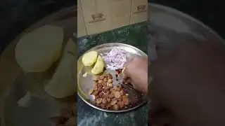 Aloo Bori Makha recipe 👍😋।#youtube #sorts #indianfood #viralvideo ..