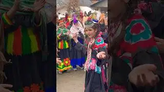 Beautiful dance by kalashi girls #love #historicaldress #kalashvalley #youtubeshortsviral #youtuber