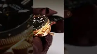 Time to upgrade your basic steel Panerai to a full gold one?😜 #rollekellot