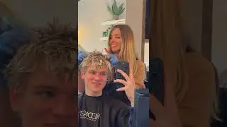 Dyeing my hair blonder with Redken AD #menshair #hairtransformation #shorts