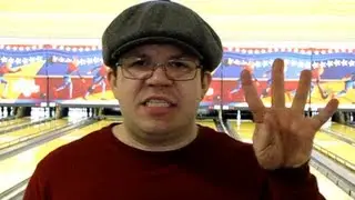 Ten-pin bowling at Bowl America in Dranesville, Virginia (6 of 7)