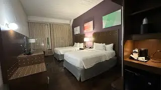Fairfield Inn & Suites by Marriott Dallas Downtown room walkthrough