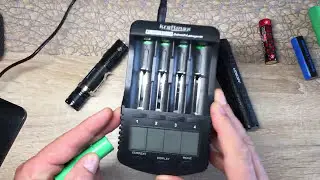 BC 4000 EXPERT   Universal Akku Ladeger&auml;t, Optimal f&uuml;r E Dampfer und Taschenlampenbesitzer