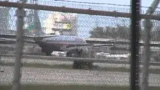 Another AA 737-800 @ FLL